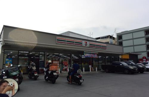 Nong Bon Hostel | Tawan Room#5