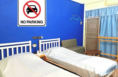 Pak Kret Hostel | The Backpacker Station