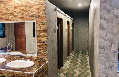 Ranong Hostel | The Best Hostel Koh Payam
