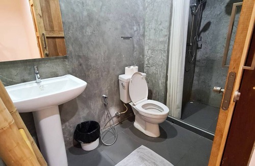 Khlong San Hostel | The Companion - Hostel