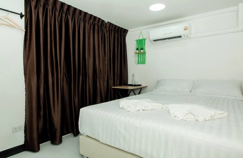 Khlong Tan Nuea Hostel | The Hostel Era