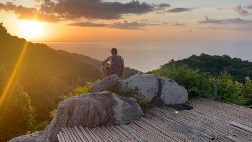 Koh Tao Hostel | The Lighthouse - Eco-Village & Wellness
