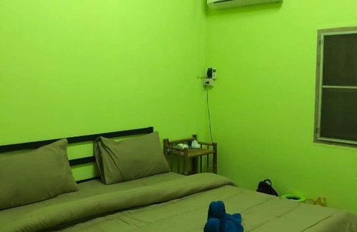 Ko Chang Hostel | The Lion