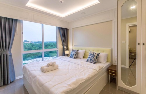 South Pattaya Apartment | The Orient Resort and Spa by Happy Host