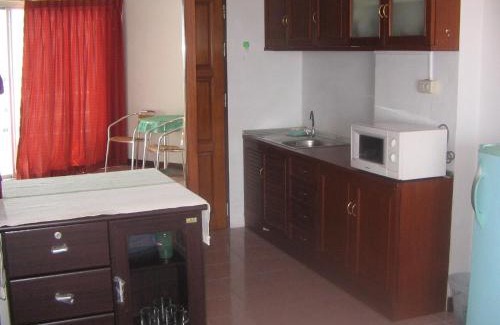 Jomtien Apartment | VIEW TALAY CONDO #1 = JOMTIEN CALL ME +66-8-68409-206