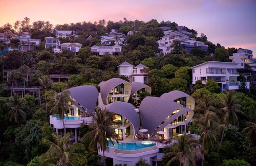 Moo 5 Villa | VILLA THE SPOT luxury villa facing the sea and jungle
