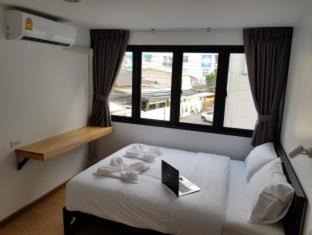 Lak Si Hostel | Wayha Hostel Don Mueang Airport