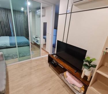 Saen Suk Hotel | คอนโดอีสวิลบางแสน ห้อง 7