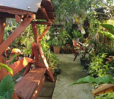 Prachinburi Resort | คุ้มวราเฮือนไทย