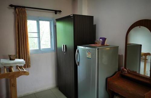 Chaiya House | ชมจันทร์รีสอร์ท ไชยา Chomjan resort