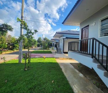 Phitsanulok House | ชลพฤกษ์รีสอร์ท
