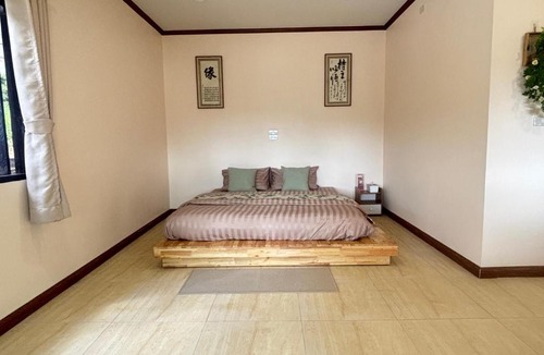 Mok Cham Pae House | ต๊ะปลอยโฮมสเตย์ บ้านรักไทย