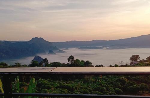 Pong House | บ้านชมหมอก ภูลังกา