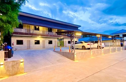 Uthai Thani Apartment | บ้านต้นไม้เพลส อุทัยธานี