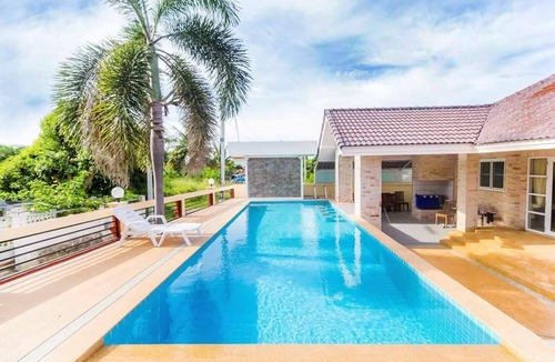Hua Hin House | บ้านพักพลูวิลล่าใจกลางเมืองหัวหิน บรรยากาศธรรมชาติ