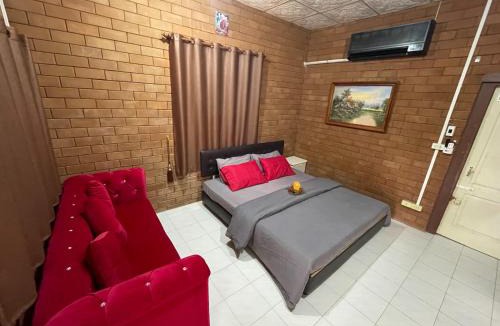 Samut Sakhon House | บ้านมาดาม เขาใหญ่