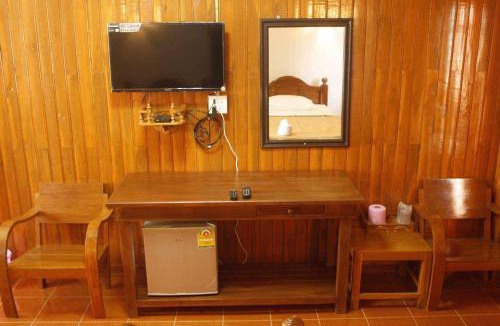 Phrae House | บ้านสวนกุหลาบแก้วรีสอร์ท