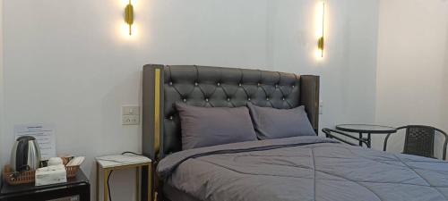 San Kamphaeng Hotel | บ้านสวนเอ็มบีน่า