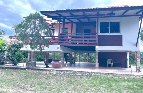 Phetchabun Villa | บ้านสวน nature home