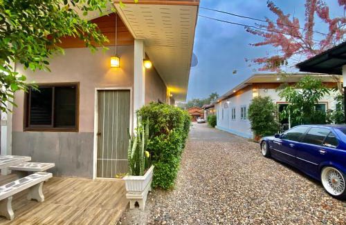 Chiang Khan House | บ้านหมอบิวรีสอร์ทเชียงคาน BaanmhorbiwResortChiangKhan
