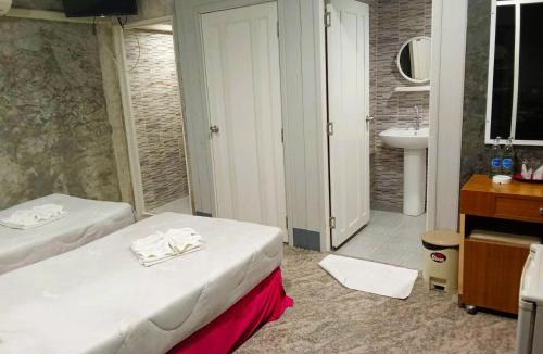 Ranong Hotel | ลูกจ่าปองโฮม Lukjapong Home