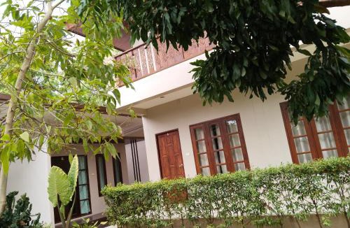 Kanchanaburi House | เดอะนิรันดร์ เกสท์เฮ้าส์กาญจนบุรี