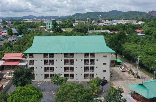 Saraburi Hotel | โรงแรมเรือนขุมทรัพย์