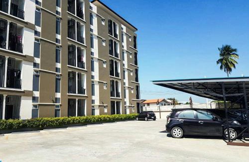 Bang Kruai Hotel | โรงแรม เดอะริช ราชพฤกษ์ โฮเทล แอนด์ เรสซิเดนซ์