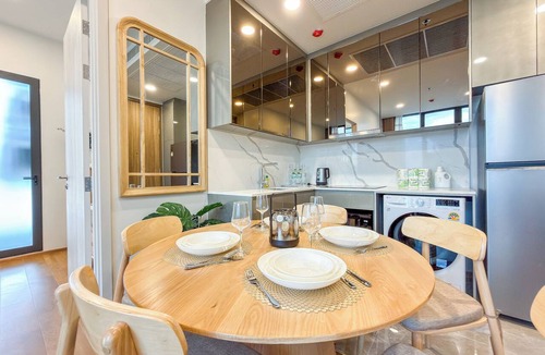 Pathumwan Apartment | 奢华天际酒店式公寓｜暹罗百丽宫｜CentralWorld｜双卧双卫｜步行BTS