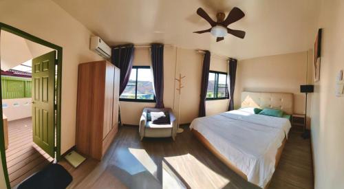 San Phak Wan Villa | 杭东独栋别墅Hangdong Life Villa 4BR Local Living Area