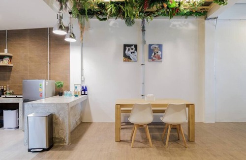 Ratchadaphisek Apartment | 01 Wabisabi Bangkok 3 MIN To Train Station