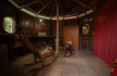 San Juan del Sur House | 1 bedroom cabin, 3 blocks from beach and center of San Juan