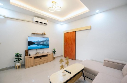 Hat Yai Villa | 11 House-8 mins to LeeGarden,Central near 7-Eleven,parking available