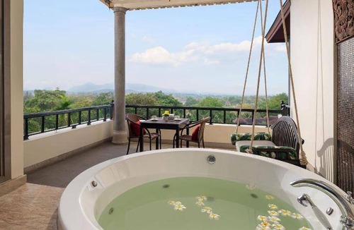 Cha-am Resort | 119 m² Resort ∙ 127 guests