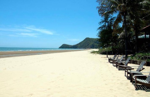 Pak Nam Pran Resort | 145 m² Resort ∙ 2 bedrooms ∙ 127 guests