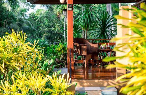Thong Krut Resort | 150 m² Resort ∙ 2 bedrooms ∙ 4 guests