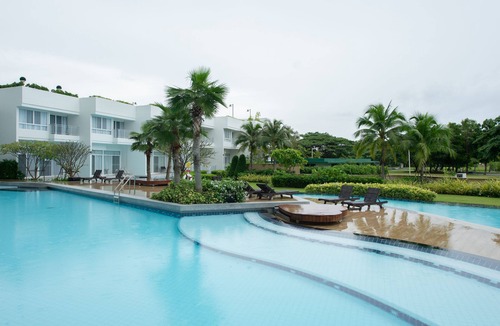 Hua Hin Condo | 1511-2 - Luxurious Ground Floor Condo with Pool Access in Hua Hin
