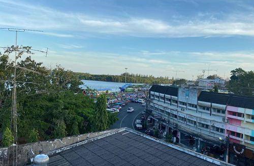 Downtown Krabi Bed & Breakfast | 18 m² Bed and breakfast ∙ 2 guests