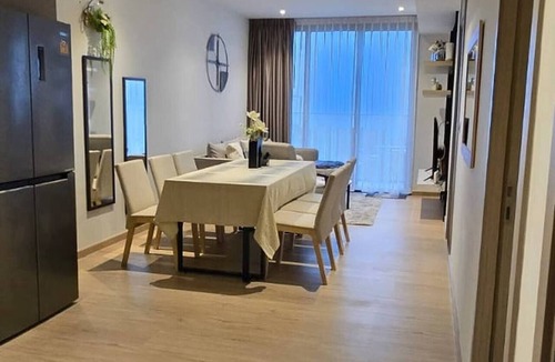 Pratumnak Hill Apartment | 2 Bed Room Luxury I Stunning Sea View & Bath Tub