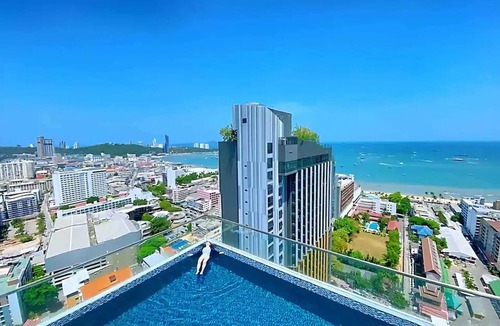Pattaya Bay Apartment | 2 Bed Room Seaview Unit At Best Location