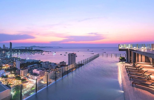 Pattaya Bay Apartment | 2 Bed Room Seaview Unit At Best Location