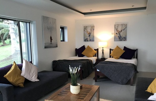 Mae Nam Villa | 2 Bedroom Sea View Villa Angthong