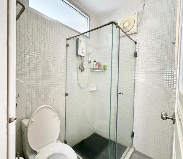 Lat Yao Apartment | 2 mins to SRT I Urban Hideaway near Park