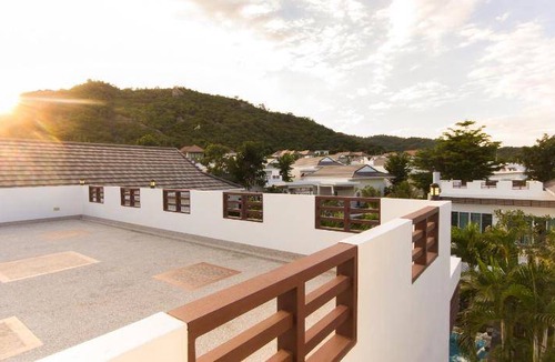 Khao Tao Resort | 200 m² Resort ∙ 3 bedrooms ∙ 127 guests