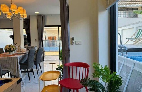 Phra Khanong Nuea Villa | 200 m² Villa ∙ 3 bedrooms ∙ 13 guests
