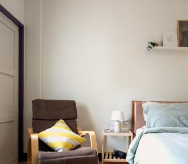 Phlabphla Apartment | 206HiddenNest, Local Room with Street Food only 15 min walk to Skytrain