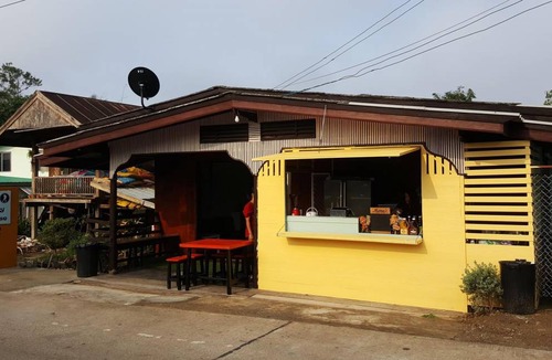 Sangkhla Buri Bed & Breakfast | 22 m² Bed and breakfast ∙ 4 guests