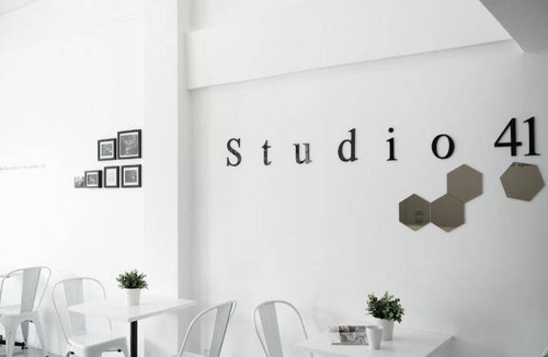Krathum Baen Hostel | 22 m² Hostel ∙ 2 guests