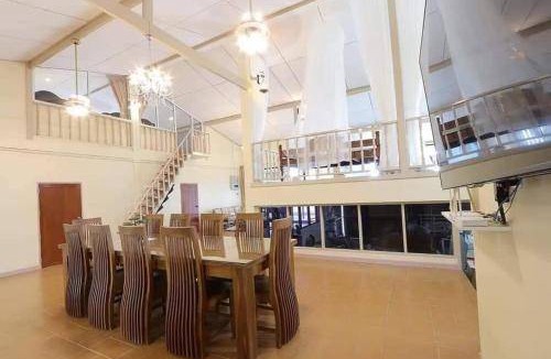 Hua Hin Villa | 220 m² Villa ∙ 3 bedrooms ∙ 12 guests
