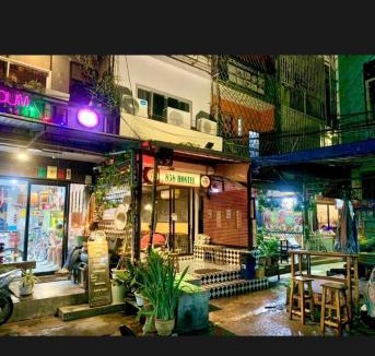 Talat Yot Hostel | 24 hr Hostel in khaosan road